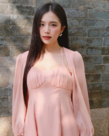 Mai Chen (23)