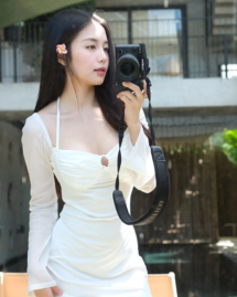 Mai Chen (27)