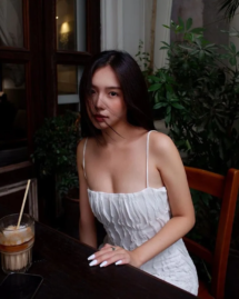 Mai Chen (31)